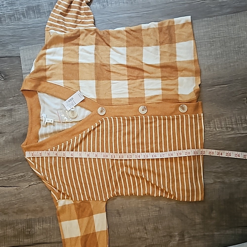 Soft Mixed Pattern Cardigan - Picture 9 of 10